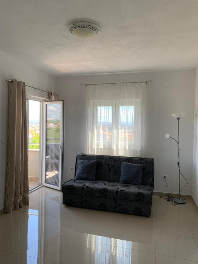 Green Hill Family Apartments Βόντιτσε Εξωτερικό φωτογραφία