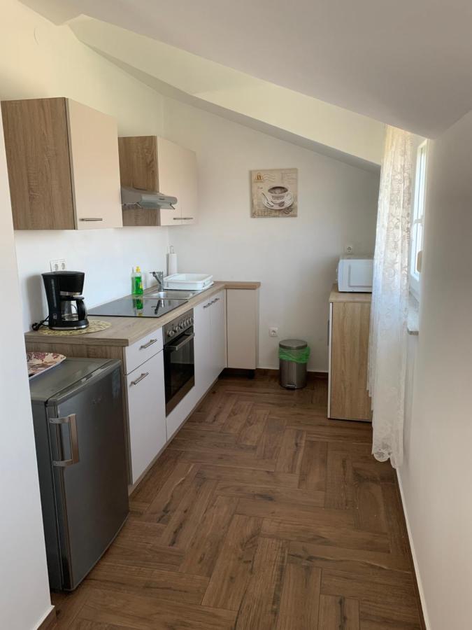 Green Hill Family Apartments Βόντιτσε Εξωτερικό φωτογραφία