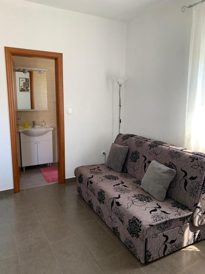 Green Hill Family Apartments Βόντιτσε Εξωτερικό φωτογραφία